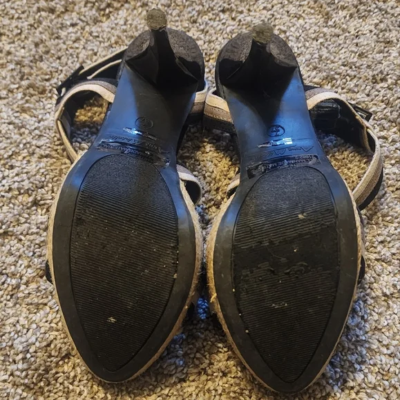 Anne Michelle Platform Heels Sandals - Picture 7 of 7